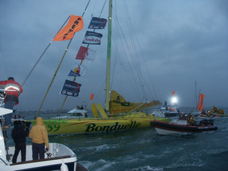 Arrivée Jean Le Cam 1