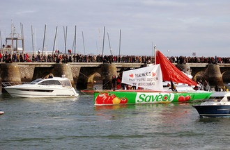 Arrivée Samantha Davies 1